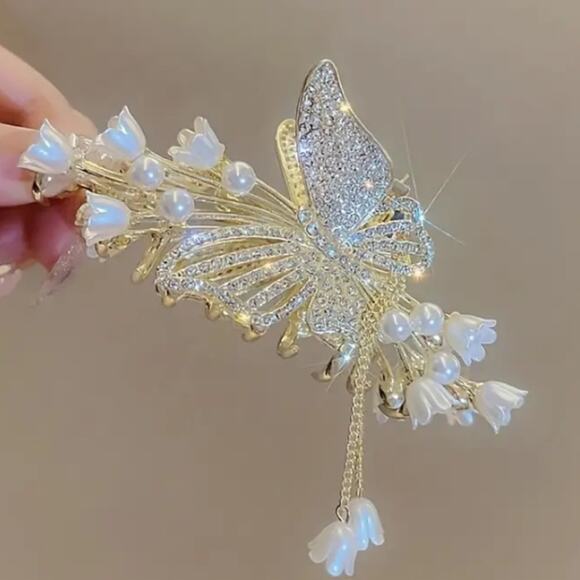 Gold Rhinestone Butterfly Hair Claw Tassel Flower Hair Accessory